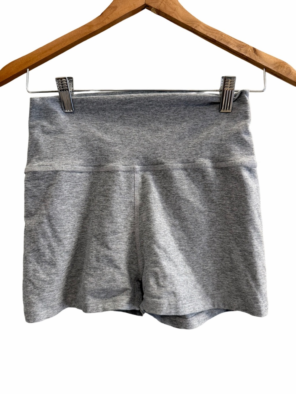 BEYOND YOGA Spacedye Bike Shorts Gray Heather Size Medium
